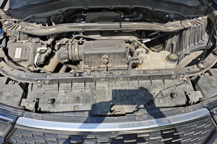 Used Ford Explorer 2020 EcoBoost 285 4x4 Platinum Edition 6 Seats Engine Bay