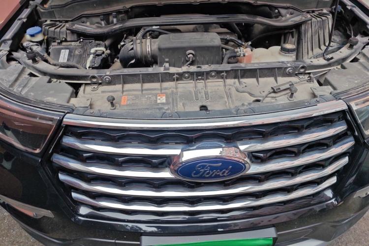 Used Ford Explorer 2020 EcoBoost 285 Rear-Drive Trend Edition 6 Seats Engine Bay