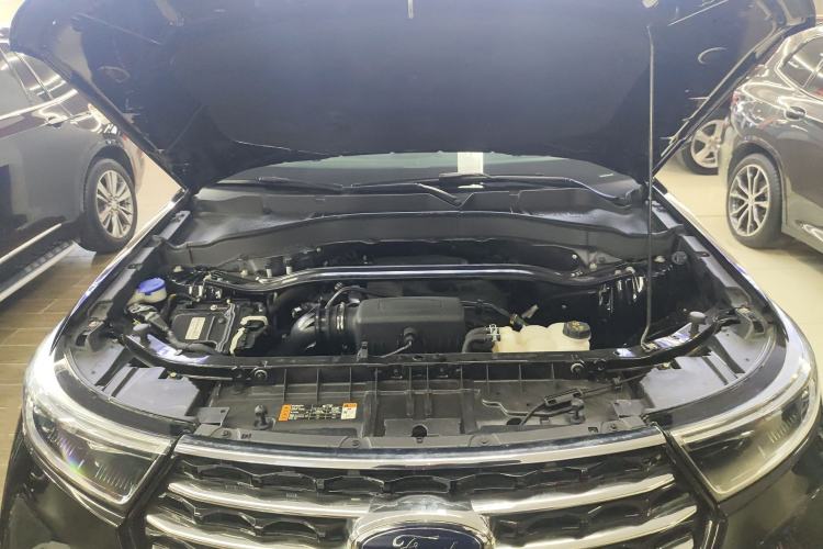 Used Ford Explorer 2020 EcoBoost 285 Rear-Drive Trend Edition 6 Seats Engine Bay