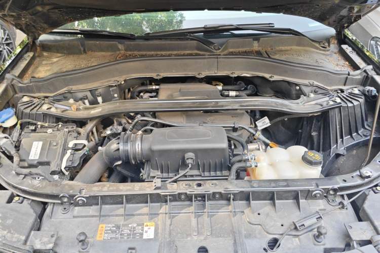 Used Ford Explorer 2020 EcoBoost 285 4x4 Titanium Edition 7-Seater Engine Bay