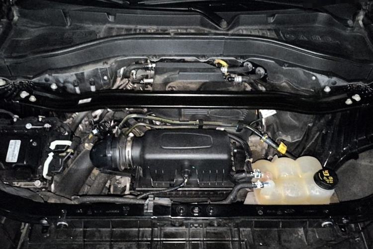 Used Ford Explorer 2020 EcoBoost 285 4x4 Titanium Edition 6 Seats Engine Bay