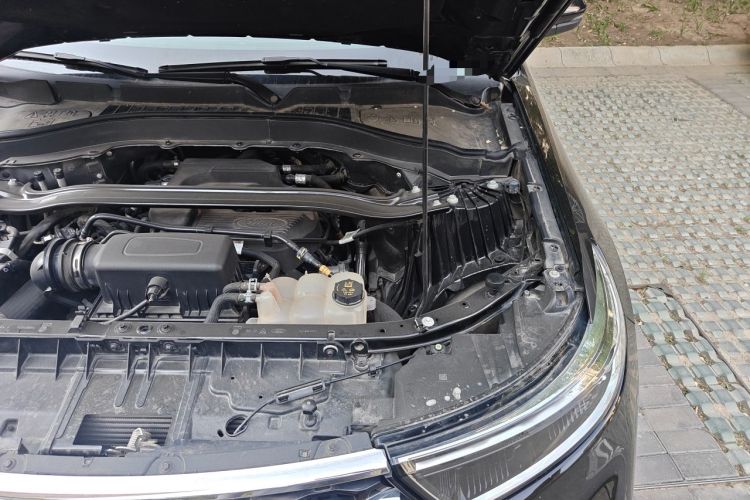 Used Ford Explorer 2020 EcoBoost 285 4x4 Trend Edition 7-Seater Engine Bay Left