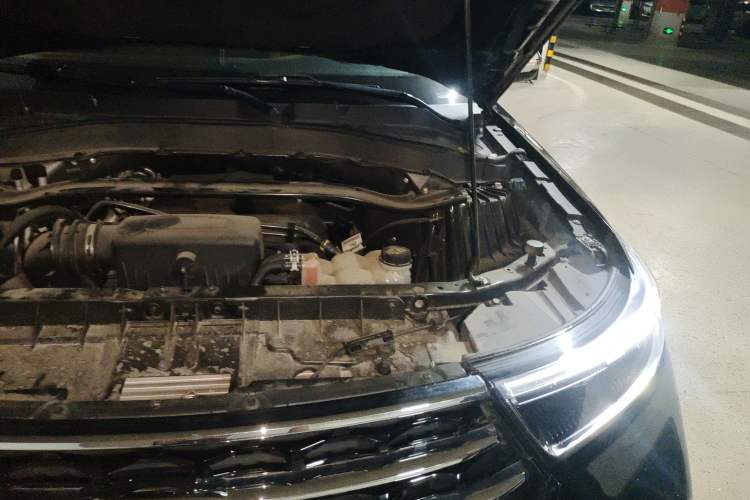 Used Ford Explorer 2020 EcoBoost 285 Rear-Drive Trend Edition 7-Seater Engine Bay Left