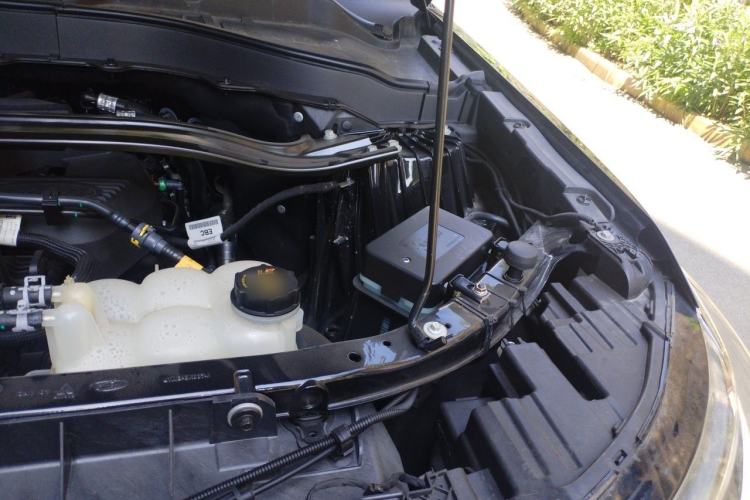Used Ford Explorer 2020 EcoBoost 285 4x4 Sport Edition ST-LINE 6-Seater Engine Bay Left