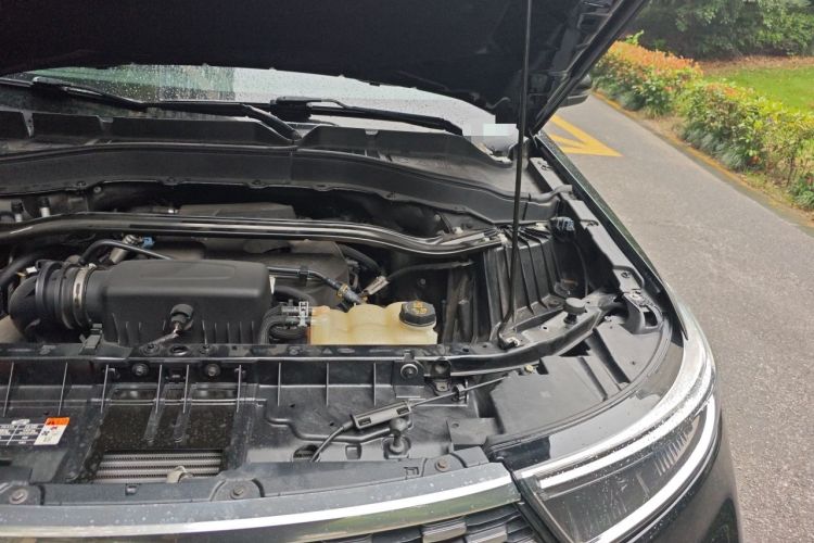Used Ford Explorer 2020 EcoBoost 285 4x4 Platinum Edition 7-Seater Engine Bay Left