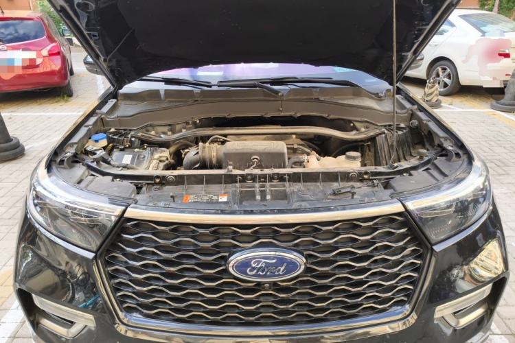 Used Ford Explorer 2020 EcoBoost 285 Four-Wheel Drive Sport Edition ST-LINE 7-Seater Engine Bay