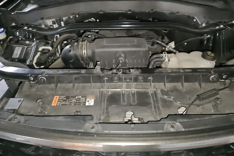 Used Ford Explorer 2020 EcoBoost 285 Four-Wheel Drive Sport Edition ST-LINE 7-Seater Engine Bay