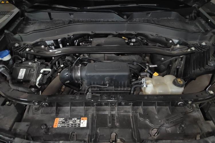 Used Ford Explorer 2020 EcoBoost 285 4x4 Titanium Edition 7-Seater Engine Bay