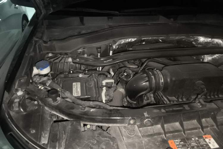 Used Ford Explorer 2020 EcoBoost 285 4x4 Titanium Edition 6 Seats Engine Bay Right