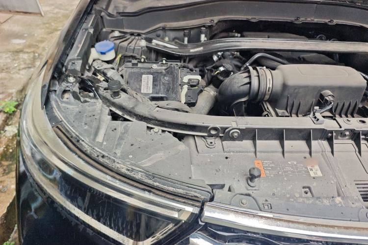Used Ford Explorer 2020 EcoBoost 285 Rear-Drive Trend Edition 7-Seater Engine Bay Right