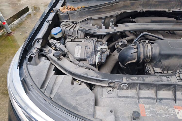 Used Ford Explorer 2020 EcoBoost 285 Rear-Drive Trend Edition 7-Seater Engine Bay Right
