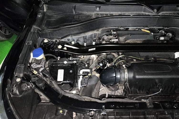 Used Ford Explorer 2020 EcoBoost 285 4x4 Titanium Edition 6 Seats Engine Bay Right
