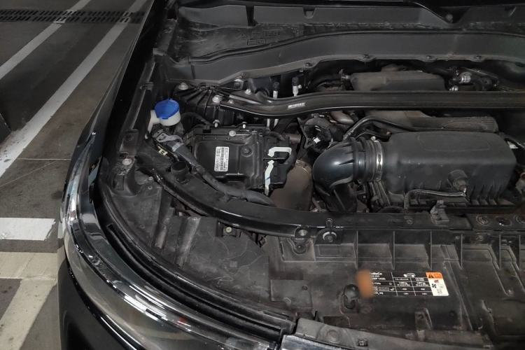 Used Ford Explorer 2020 EcoBoost 285 4x4 Titanium Edition 7-Seater Engine Bay Right
