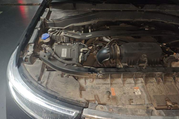 Used Ford Explorer 2020 EcoBoost 285 4x4 Titanium Edition 6 Seats Engine Bay Right