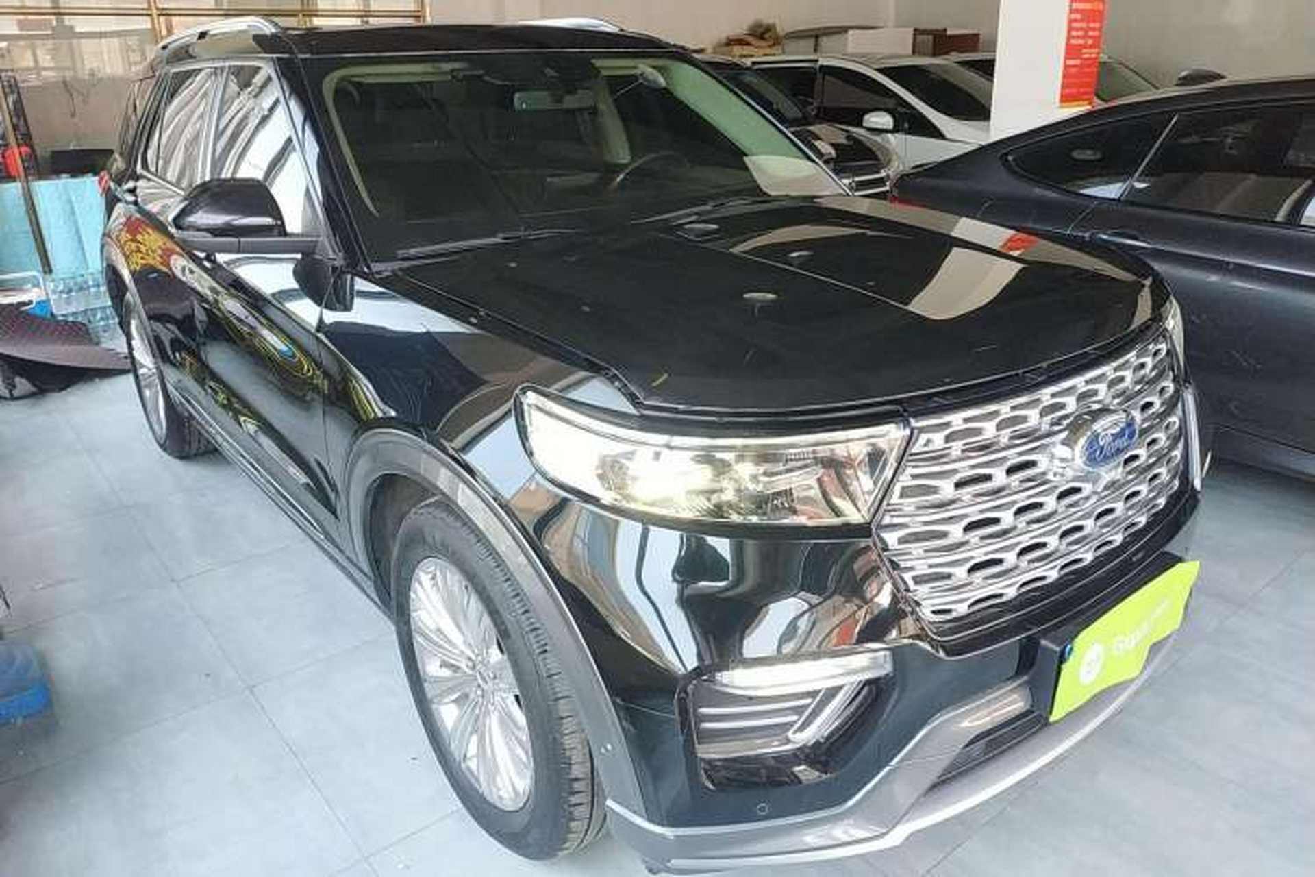 Used Ford Explorer 2020 EcoBoost 285 4x4 Titanium Edition 7-Seater Exterior 2
