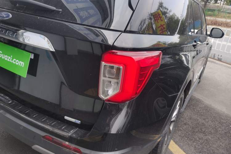 Used Ford Explorer 2020 EcoBoost 285 Rear-Drive Trend Edition 6 Seats Exterior 3