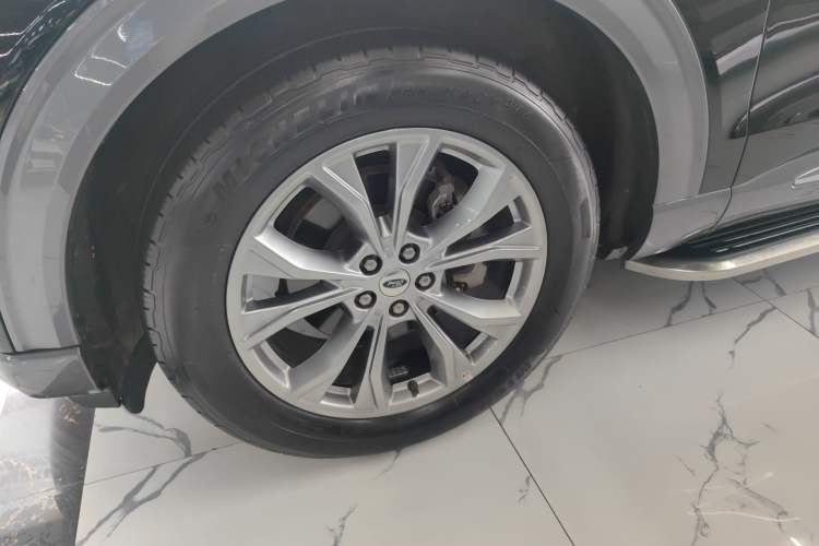 Used Ford Explorer 2020 EcoBoost 285 4x4 Trend Edition 7-Seater Exterior 4
