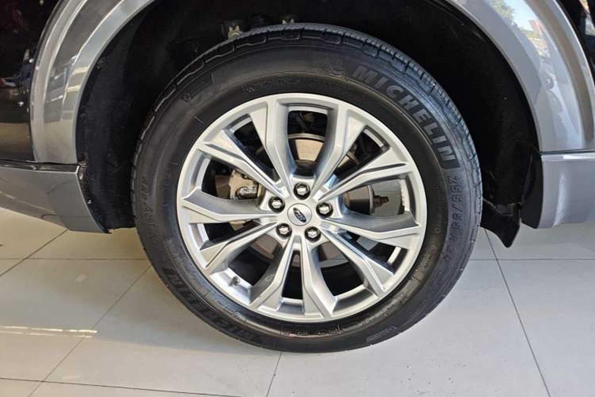 Used Ford Explorer 2020 EcoBoost 285 Four-Wheel Drive Trend Edition 6 Seats Exterior 8