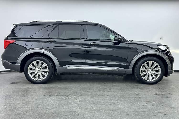 Used Ford Explorer 2020 EcoBoost 285 4x4 Titanium Edition 6 Seats Exterior 8