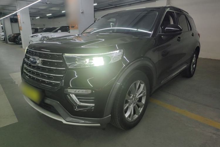 Ford Explorer 2020 — фото 1