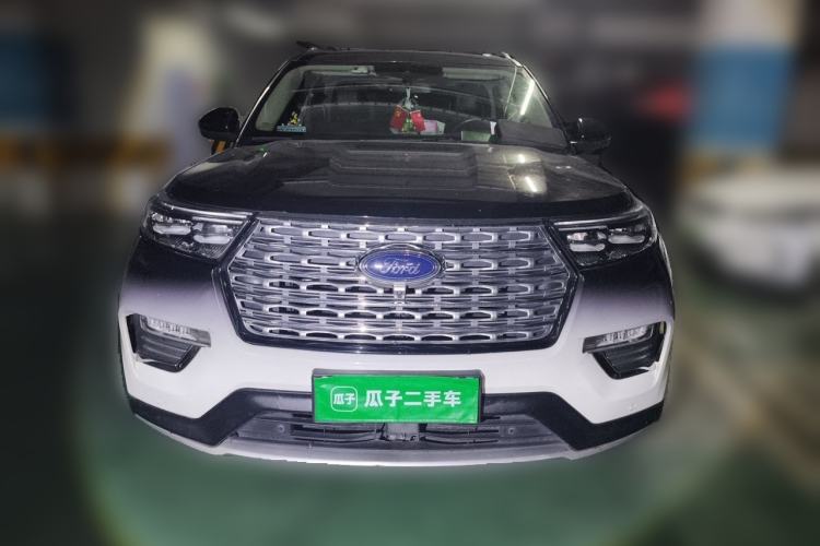 Used Ford Explorer 2020 EcoBoost 285 4x4 Titanium Edition 7-Seater Front