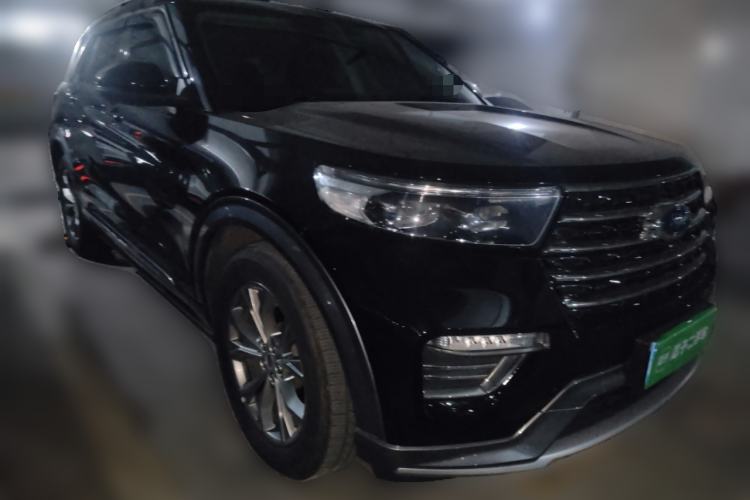 Used Ford Explorer 2020 EcoBoost 285 4x4 Trend Edition 7-Seater Front Right 45 Deg