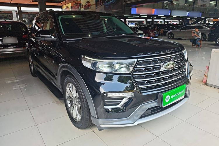 Used Ford Explorer 2020 EcoBoost 285 Rear-Drive Trend Edition 7-Seater Front Right 45 Deg