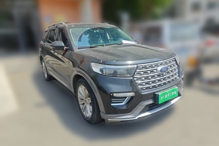 Used Ford Explorer 2020 EcoBoost 285 4x4 Titanium Edition 7-Seater Front Right 45 Deg