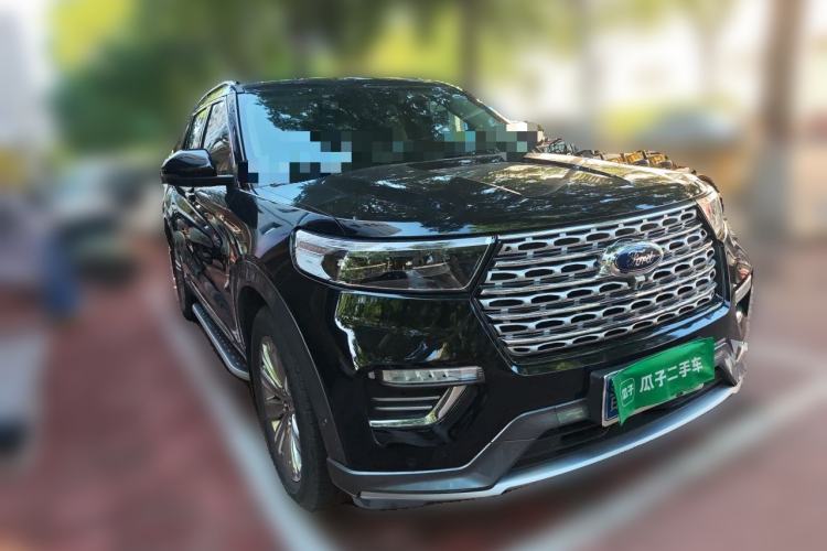 Used Ford Explorer 2020 EcoBoost 285 4x4 Titanium Edition 7-Seater Front Right 45 Deg