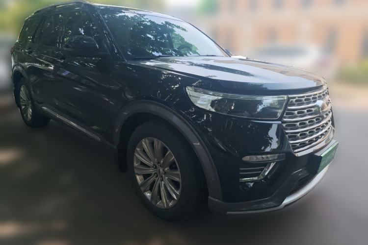 Used Ford Explorer 2020 EcoBoost 285 4x4 Titanium Edition 7-Seater Front Right 45 Deg