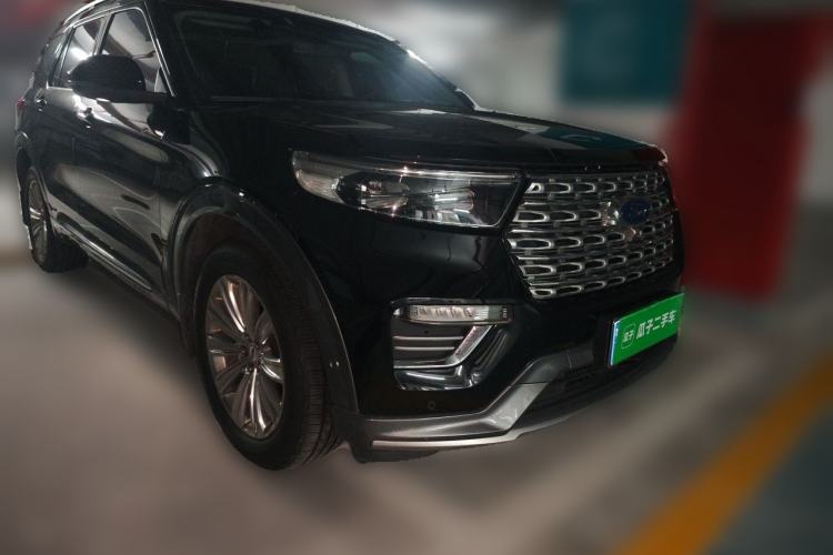 Used Ford Explorer 2020 EcoBoost 285 4x4 Titanium Edition 6 Seats Front Right 45 Deg