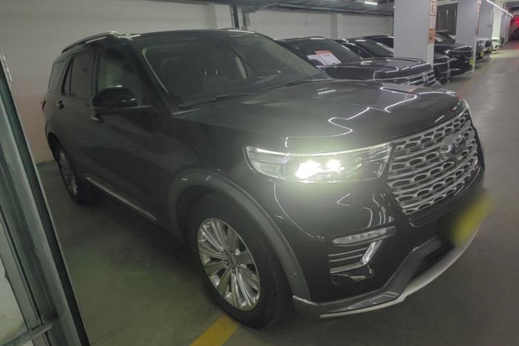 Used Ford Explorer 2020 EcoBoost 285 4x4 Titanium Edition 6 Seats Front Right 45 Deg