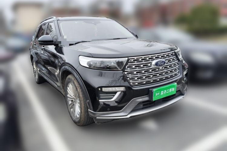 Used Ford Explorer 2020 EcoBoost 285 4x4 Titanium Edition 7-Seater Front Right 45 Deg