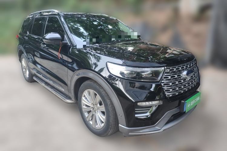 Used Ford Explorer 2020 EcoBoost 285 4x4 Titanium Edition 7-Seater Front Right 45 Deg