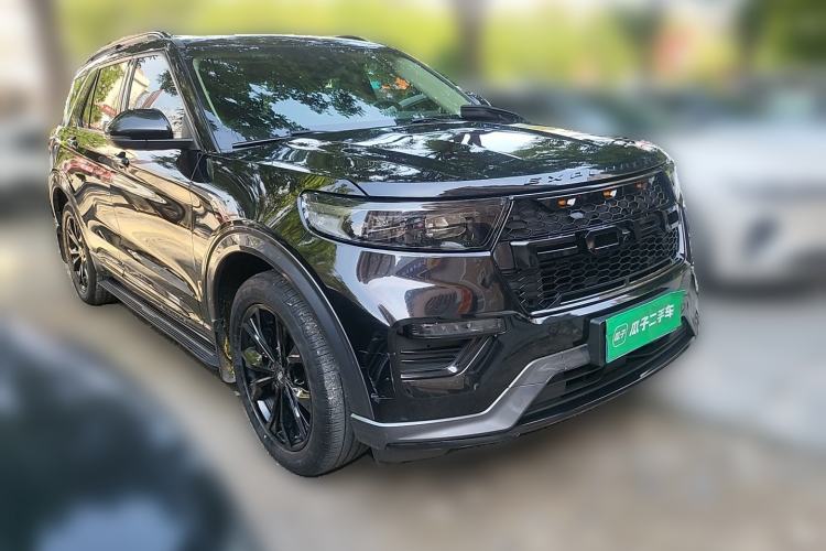 Used Ford Explorer 2020 EcoBoost 285 4x4 Trend Edition 7-Seater Front Right 45 Deg