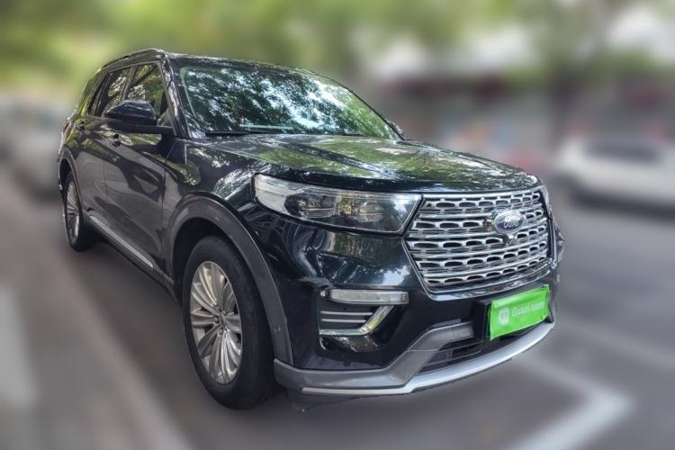 Used Ford Explorer 2020 EcoBoost 285 4x4 Titanium Edition 7-Seater Front Right 45 Deg