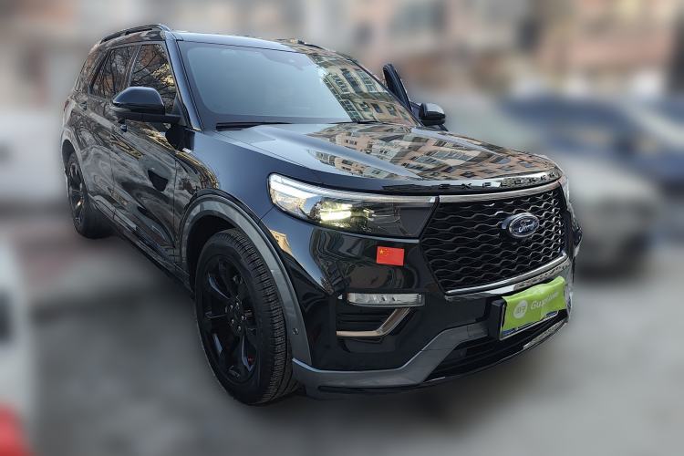 Used Ford Explorer 2020 EcoBoost 285 4x4 Trend Edition 7-Seater Front Right 45 Deg