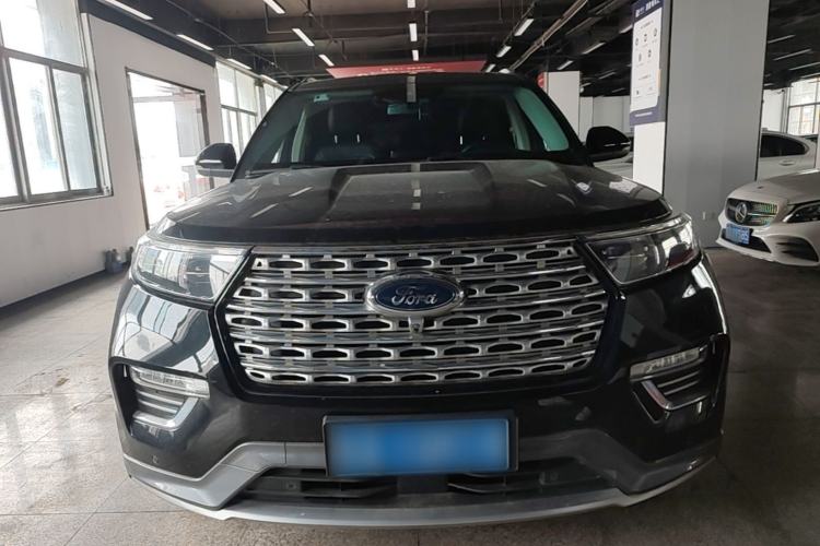 Used Ford Explorer 2020 EcoBoost 285 4x4 Titanium Edition 7-Seater Front