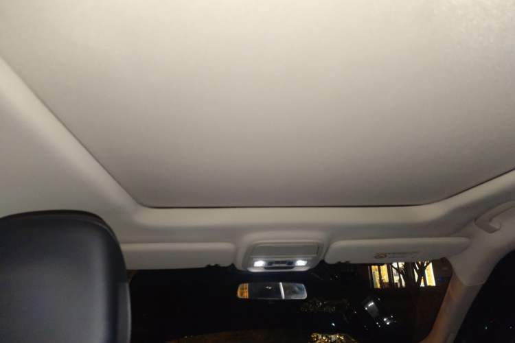 Used Ford Explorer 2020 EcoBoost 285 Four-Wheel Drive Trend Edition 6 Seats Headliner