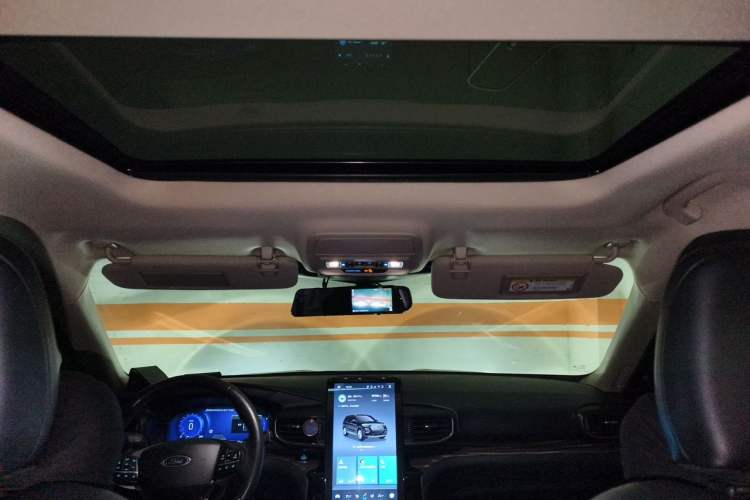 Used Ford Explorer 2020 EcoBoost 285 4x4 Titanium Edition 7-Seater Headliner