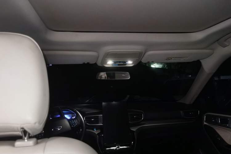 Used Ford Explorer 2020 EcoBoost 285 Rear-Drive Trend Edition 7-Seater Headliner