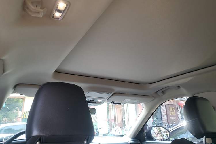Used Ford Explorer 2020 EcoBoost 285 4x4 Trend Edition 7-Seater Headliner