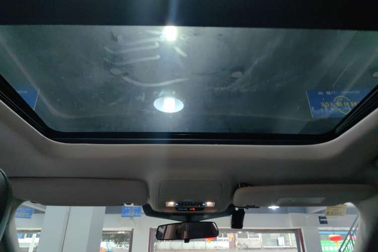 Used Ford Explorer 2020 EcoBoost 285 Rear-Drive Trend Edition 7-Seater Headliner