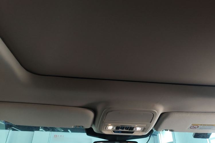 Used Ford Explorer 2020 EcoBoost 285 4x4 Titanium Edition 7-Seater Headliner