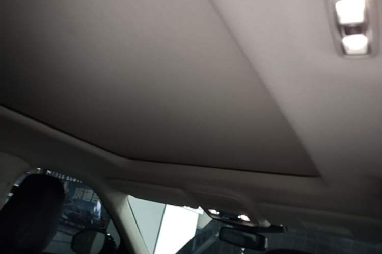 Used Ford Explorer 2020 EcoBoost 285 4x4 Titanium Edition 6 Seats Headliner