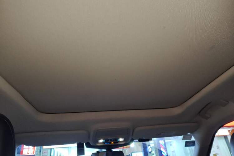 Used Ford Explorer 2020 EcoBoost 285 Four-Wheel Drive Trend Edition 6 Seats Headliner