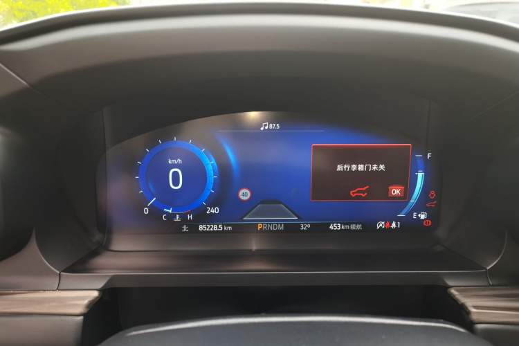 Used Ford Explorer 2020 EcoBoost 285 4x4 Titanium Edition 6 Seats Instrument Cluster
