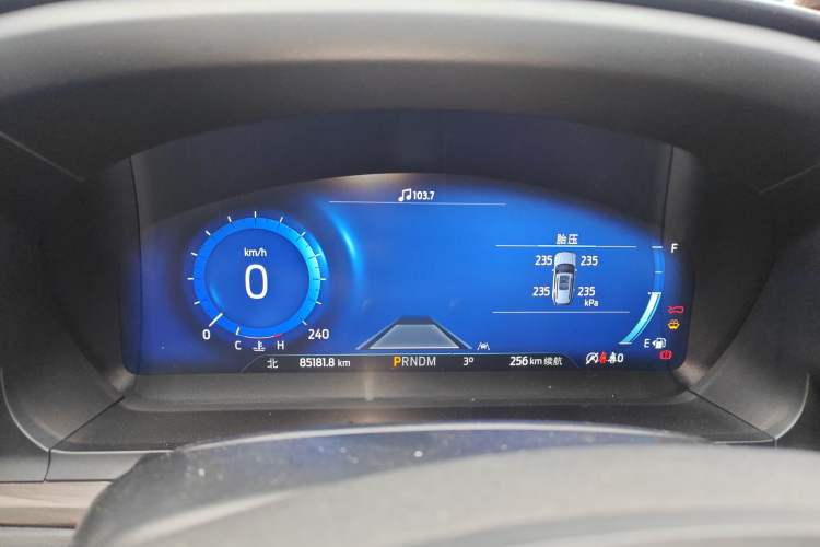 Used Ford Explorer 2020 EcoBoost 285 4x4 Titanium Edition 7-Seater Instrument Cluster