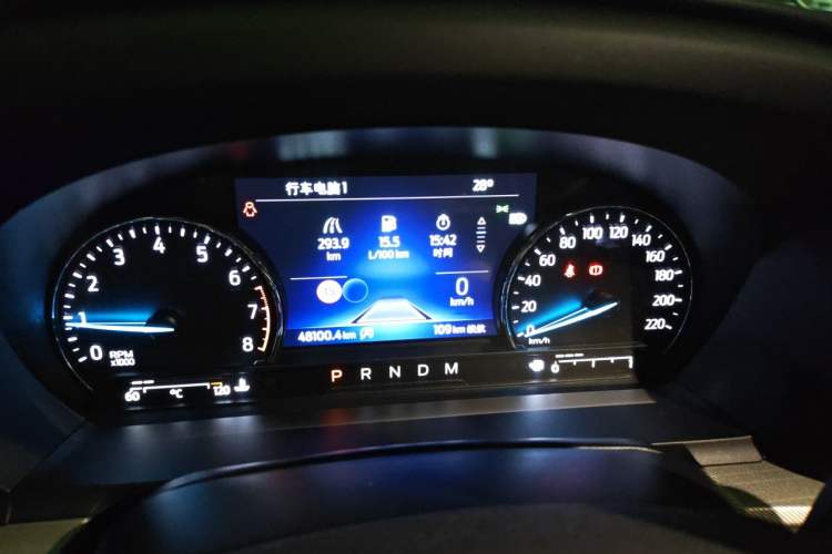 Used Ford Explorer 2020 EcoBoost 285 Rear-Drive Trend Edition 7-Seater Instrument Cluster
