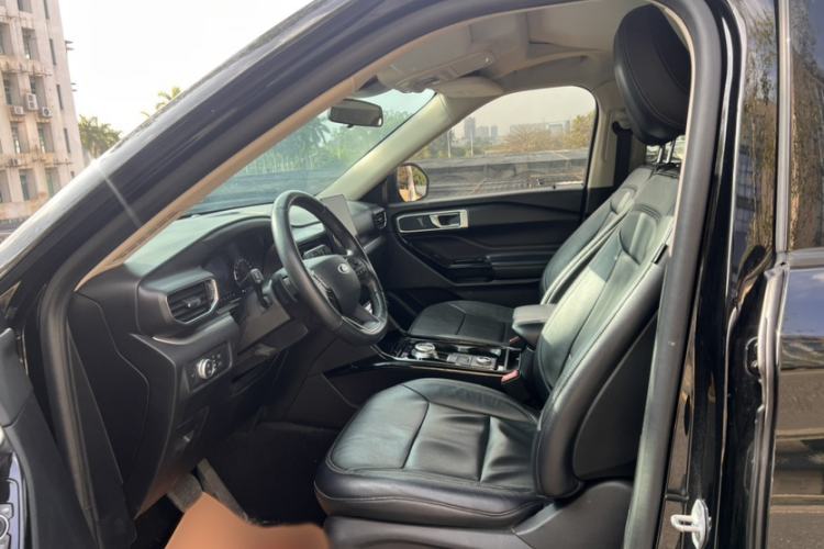 Used Ford Explorer 2020 EcoBoost 285 Four-Wheel Drive Trend Edition 6 Seats Interior 1